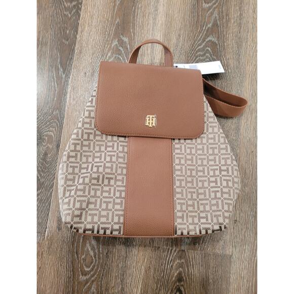 Tommy Hilfiger Flap Backpack Margot Jacquard All‎ Over Logo Signature - New #4 - Picture 1 of 7